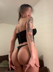 DIVINA REAL Y MORBOSA SOLO HOMBRES CON HIGIENE