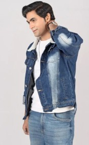 CHICO JOVEN COLOMBIANO| SALIDAS| NOVEDAD