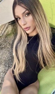 SEXY TRANS TRAGA LECHE MUY VICIOSA