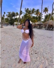 DULCE, HERMOSA, DELICADA Y DELICIOSA COMO LA MIEL