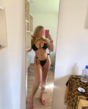 JOVENCITA MORBOSA BESOS APASIONADOS TORRE DEL MAR