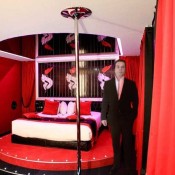 ACOMPAÑANTE MASCULINO, ELEGANTE Y SEDUCTOR PARA MU