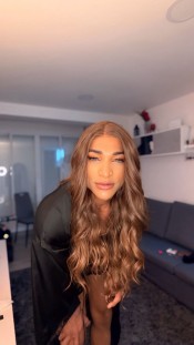 ESTOY EN MASPALOMAS!! MORENA CACHONDA ¡FÓLLAME RICO! ¡NOVEDAD!