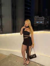 SANDRA CON SU MEJOR FRANCéS NATURAL COMPLETO BIEN
