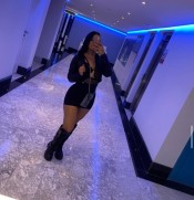 JOVENCITA JUGUETONA,TRAVIESA Y FIESTERA