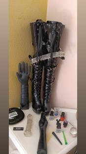 JUGUETONA EXTROVERTIDA DALILA