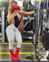 ESPECTACULAR Y DIVERTIDA, LETICIA
