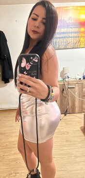GABY BELLA Y ENCANTADORA COLOMBIANA 24HS