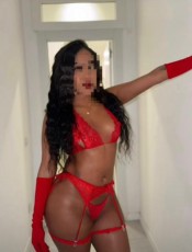 DIOSA UNA CHICA MUY COMPLACIENTE CACHONDA RECIéN LLEGADA A TU CIUDAD