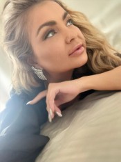 UNA MODELO UCRANIANA