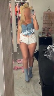 KIMBERLY COLOMBIANA MASAJISTA  ACOMPAÑANTE AL 100% EN PORRIÑO
