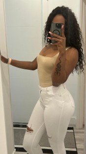 EN VILLALBA.NOVEDAD.FIESTERA.LA REINA DEL ANAL Y LA MAMADA HUMEDA.