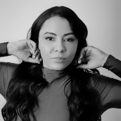 MULATA CULONA DE LINDAS CURVAS