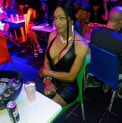 TRANS EN LOS CRISTIANOS   ARDIENTE BOMBA DE SEXO