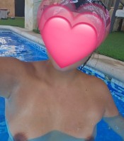 PILAR CHICA PERUANA MUY JOVIAL Y CARIñOSA