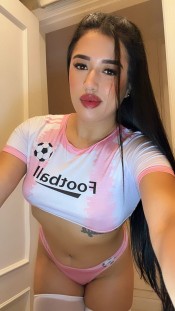 LINDA CHICA ATRMLETICA EXTROVERTIDA ARDIENTE