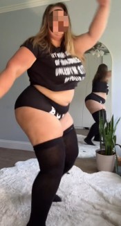 KAMILA NOVEDAD EN BENIDORM 20 AÑITOS REAL COMPLICIENTE