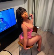 SOY TU FANTASIA DE MUJER PERFECTA CON ALGO EXTRA