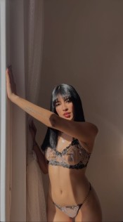 COLOMBIANA RELLENITA COMPLACIENTE