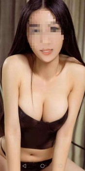 CHICA ORIENTALES. JOVENE