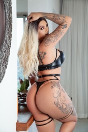 TRANS EN ALMERíA LA ZONA TORRECARDENAS, AL CAMPO GUAPA Y ATRACTIVA Y GUARRA