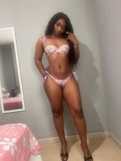 SOFÍA UNA HERMOSA MORENA