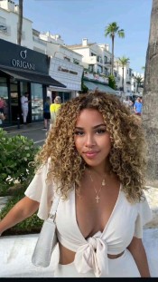 AMELíA MASAJES SENSITIVO.