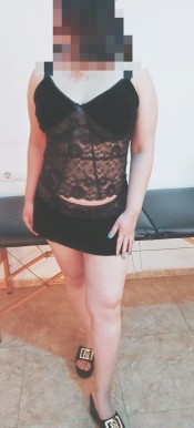 MUJER ESCORT SIMPáTICA CARIñOSA