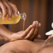 ERES MASAJISTA DE  BILBAO Y NO TIENES GABINETE