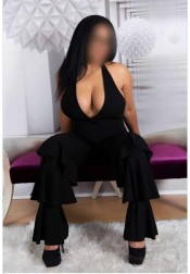 BELLA Y SEXY BRASILEÑA PURO EROTISMO