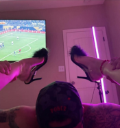 RUBIA PAISITA FIESTERA ARDIENTE Y COMPLACIENTE EN