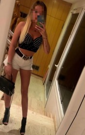 HOLA MIS  AMORES SOY ALISSON JOVEN Y GUAPA