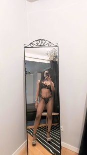 COLOMBIANA RELLENITA COMPLACIENTE