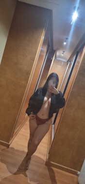 TE CHUPO BIEN RICO TU POLLA Y TE INVITO UNA COPITA
