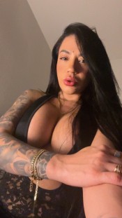 CACHONDAS, FIESTERAS ...REALES. AR