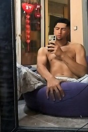 JEAN CACHONDO Y DOMINANTE 25CM MACHO ACTIVO TU PAPI PERFECTO
