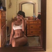 MUJER CANDELA DE 28   AñOS DOMICILIO Y MI PISO