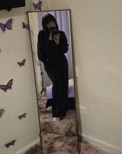 COMPAÑÍA ELEGANTE Y SOFISTICADA.