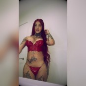 COLOMBIANA TRANS BELLA COLOMBIANA ATRACTIVA, AMOR