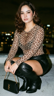 NOVEDAD VALENTINA GUAPA ARDIENTE CARIÑOSA IMPLICADA DISCRETA EN ZARAGOZA