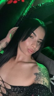 ESPAñOLA MUY GUARRA EN LA CAMA  -  RONDA NORTE