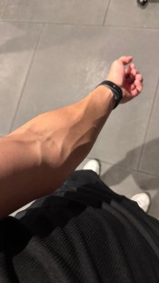 MARCO MASAJISTA DEL MORBO Y DEL VICIO. CHICOS