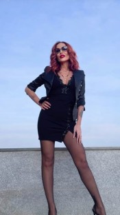 SOY UNA MUJER RECIEN DIVORCIADA CON GANAS DE DISFRUTAR AL MAXIMO