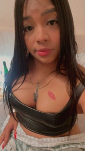 LINDA SOY UNA CHICA MUY MAJA CACHONDA FIESTERA.