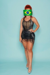 BRASILENA CALIENTE