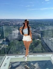 CARISMáTICA, IMPLICADA Y MUY BUENA MASAJISTA.