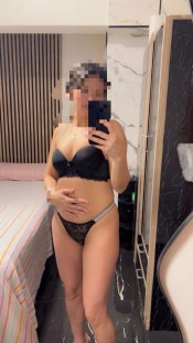 LATINA HERMOSA..BENIDOR