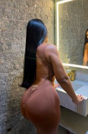 UN TESORO VIRGEN PARA UN HOMBRE ESPECIAL