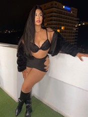 ESMERALDA ARDIENTE UNA DIOSA  - NOVEDAD EN PUERTO DE LA CRUZ