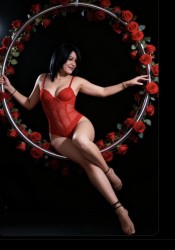 MADURITA SENSUAL FIESTERA 24 HORAS SALIDAS JUGUETONA PIEL DE SEDA